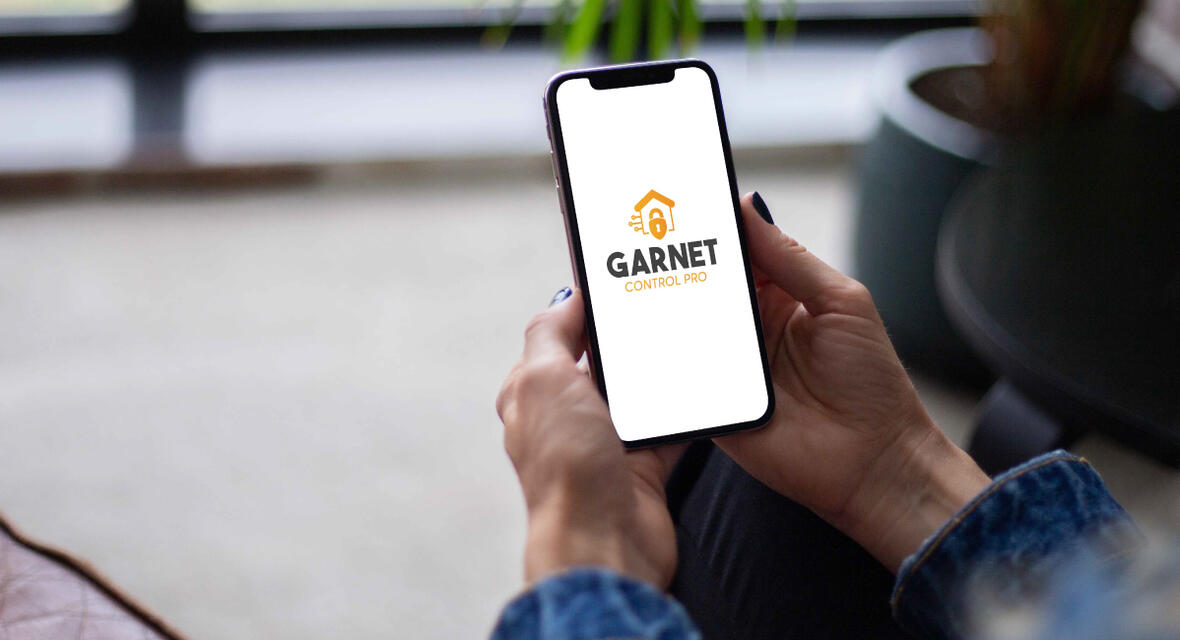 banner app Garnet Control Pro reporte